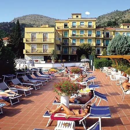 شقة In With Balcony Or Terrace